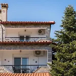 Mama's Horizon By Kottas